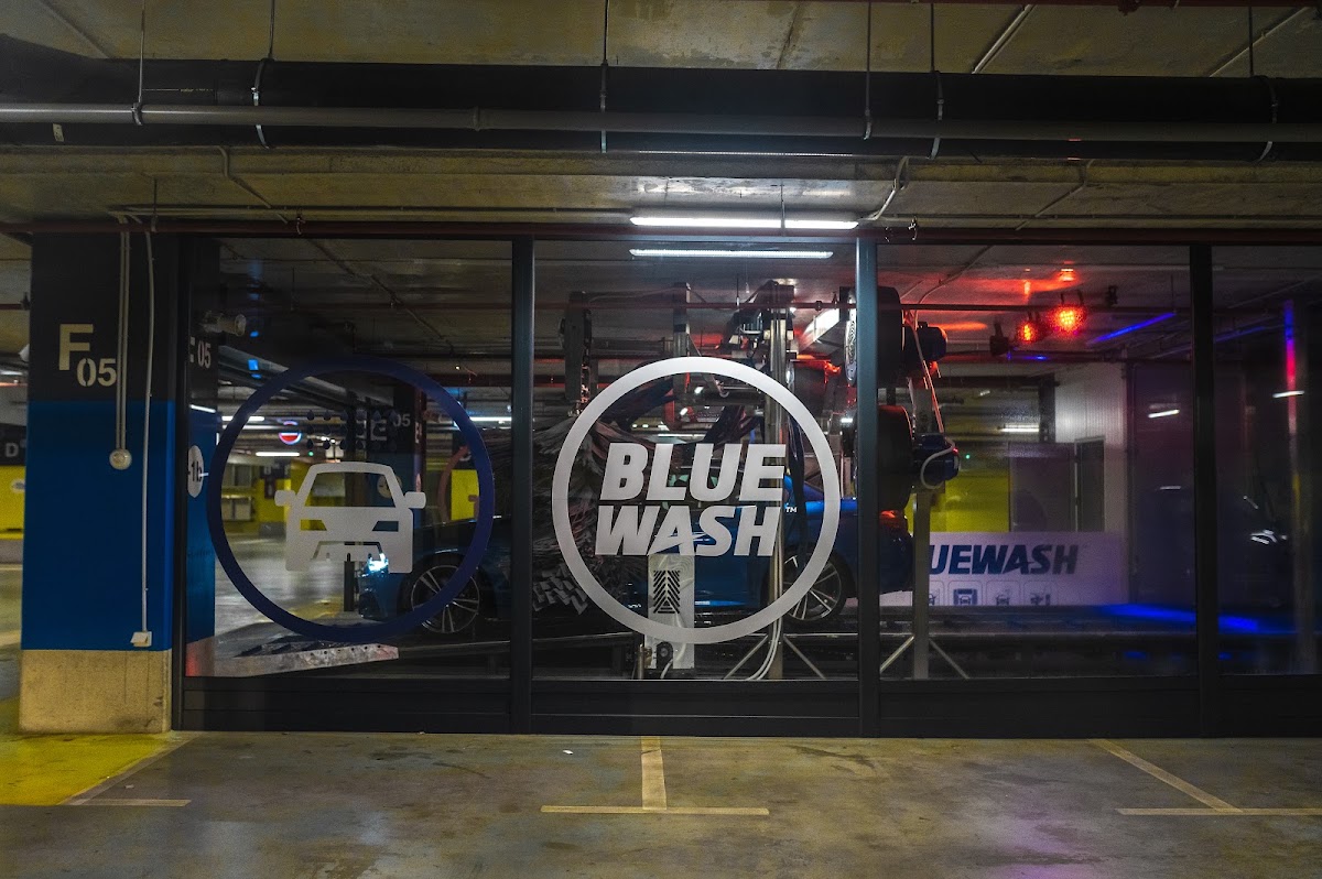 Bluewash BIG Fashion Novi Sad - Auto u Novom Sadu