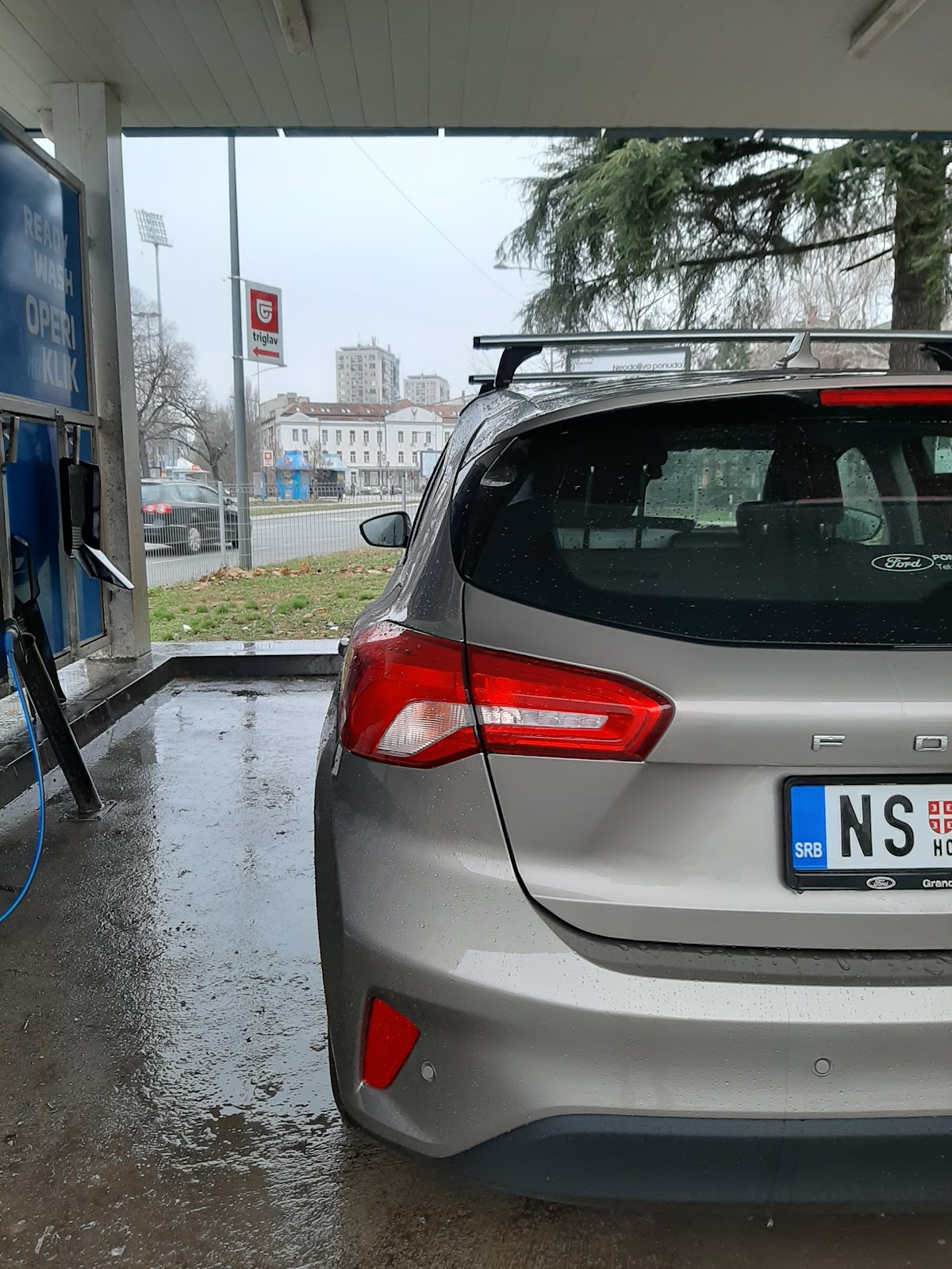 Maris CAR WASH - Samouslužna autoperionica - BS Gazprom Novi Sad 1 - Auto u Novom Sadu