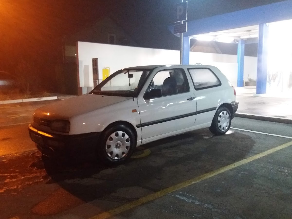Samouslužna autoperionica WASH 021 - Auto u Novom Sadu