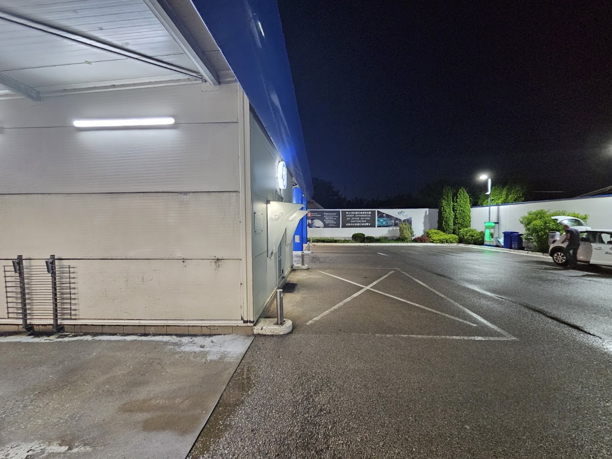 Samouslužna autoperionica WASH 021 - Auto u Novom Sadu