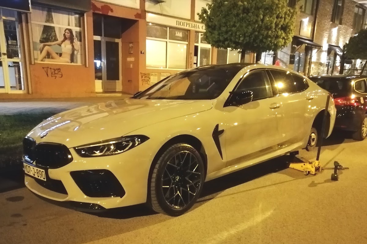 Mobilni Vulkanizer Novi Sad (pre dolaska pozvati) - Auto u Novom Sadu