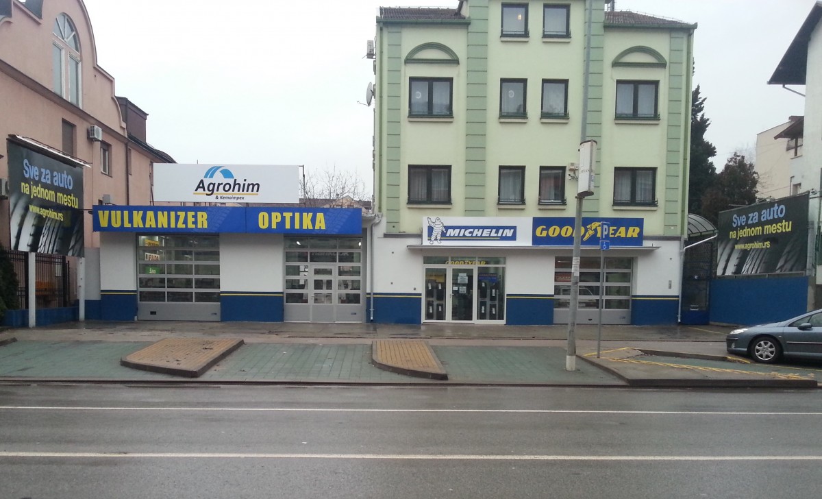 Kemoimpex Novi Sad Cara Dušana - Auto u Novom Sadu