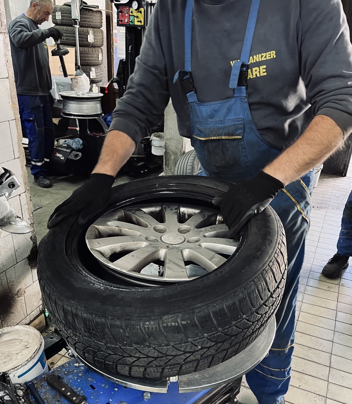 Vulkanizer „Žare“ - Auto u Novom Sadu