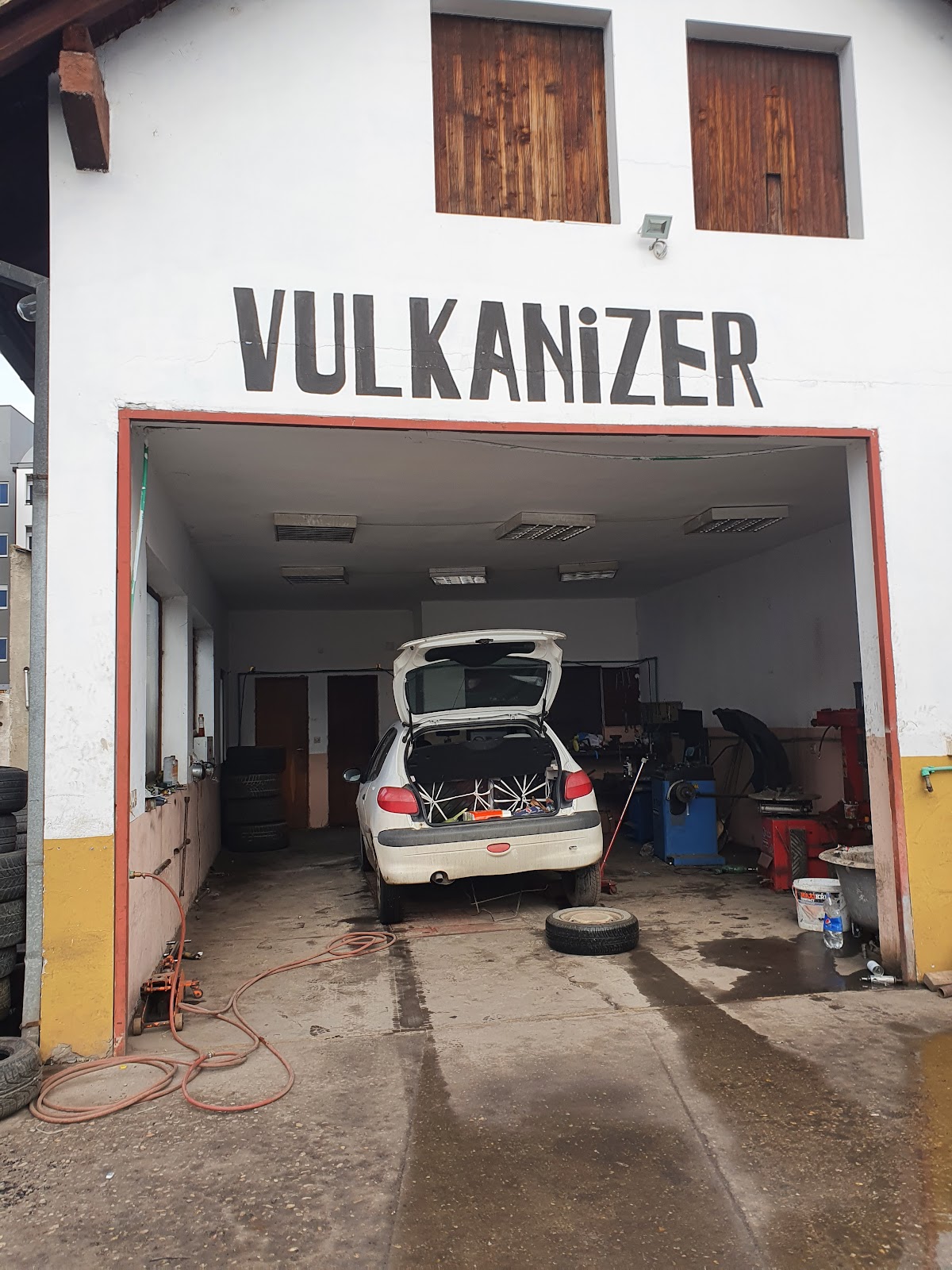 VULKANIZER MISTER CAR VRBI - Auto u Novom Sadu