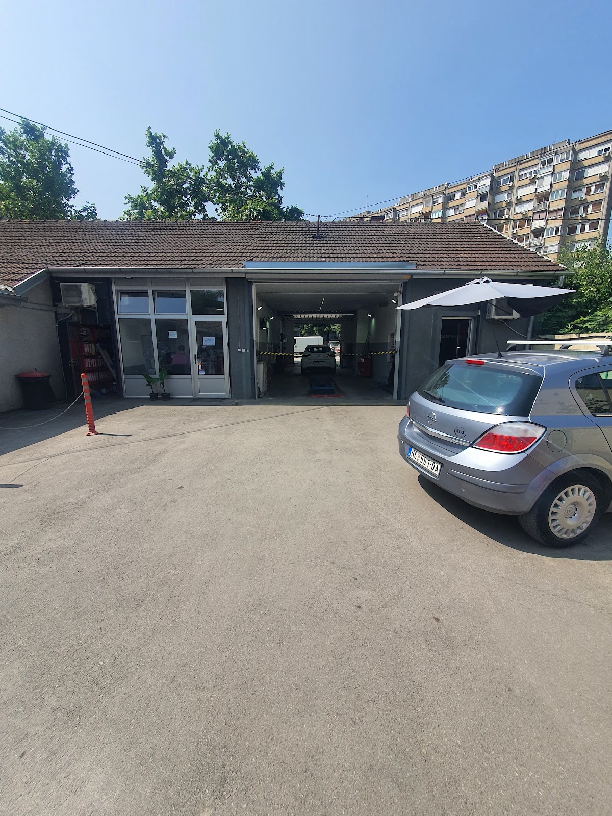 Economist Tehnicki pregled - Auto u Novom Sadu