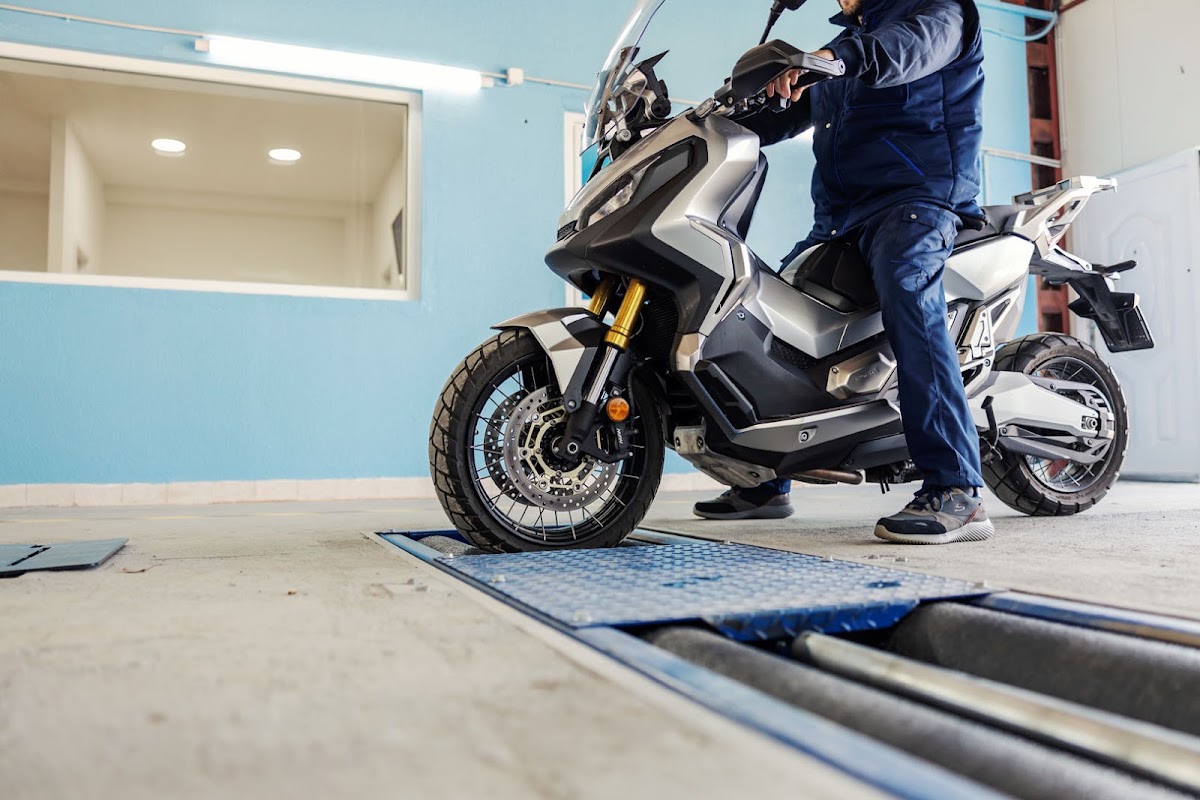 AUTO CENTAR BUGARSKI DOO - Auto u Novom Sadu