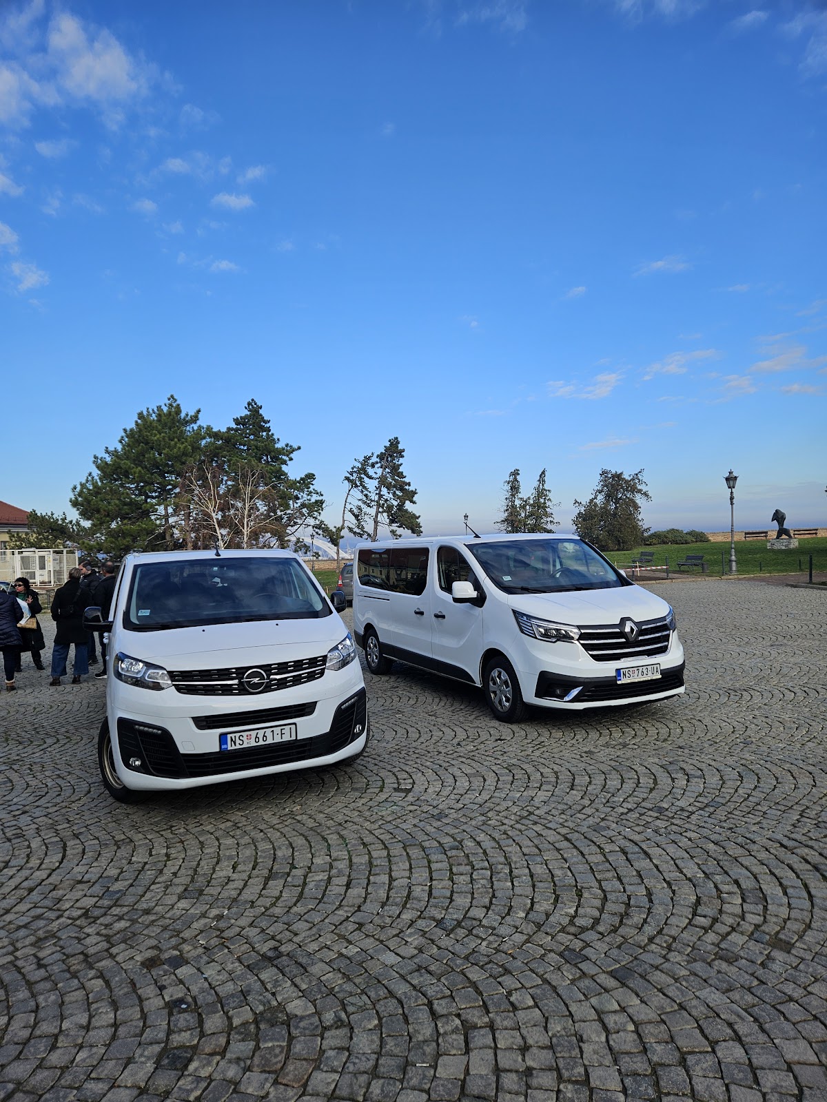 Rent a car Novi Sad - UNI LINE TTR - Auto u Novom Sadu