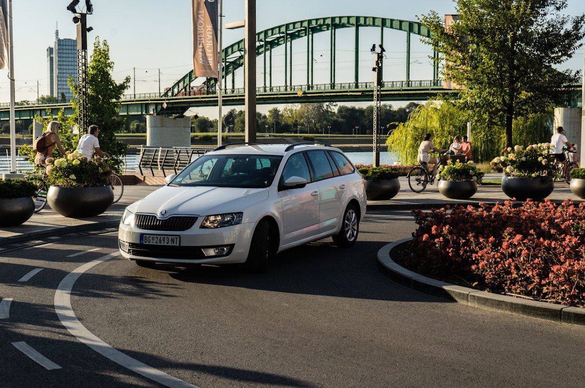 Volkovs rent a car - Auto u Novom Sadu