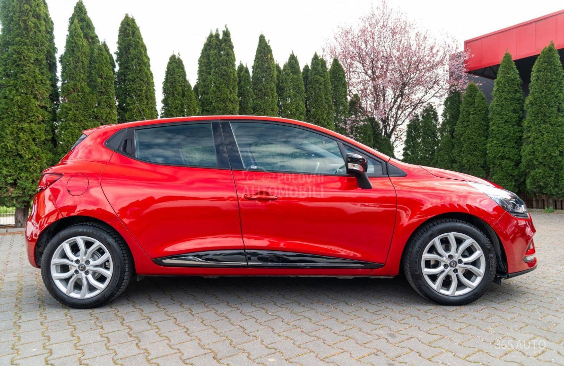 Rent a car Novi Sad-Compact - Auto u Novom Sadu