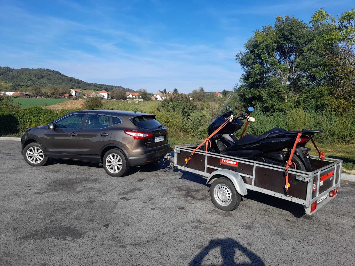 Iznajmljivanje prikolica Novi Sad za teret (cerada), motor, kvad - Auto u Novom Sadu