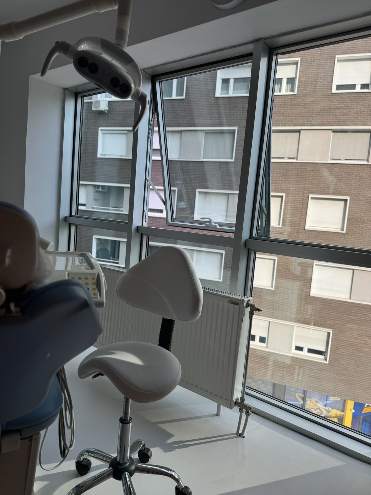 Dental Centar Vasilić 0-24 - Zdravlje u Novom Sadu