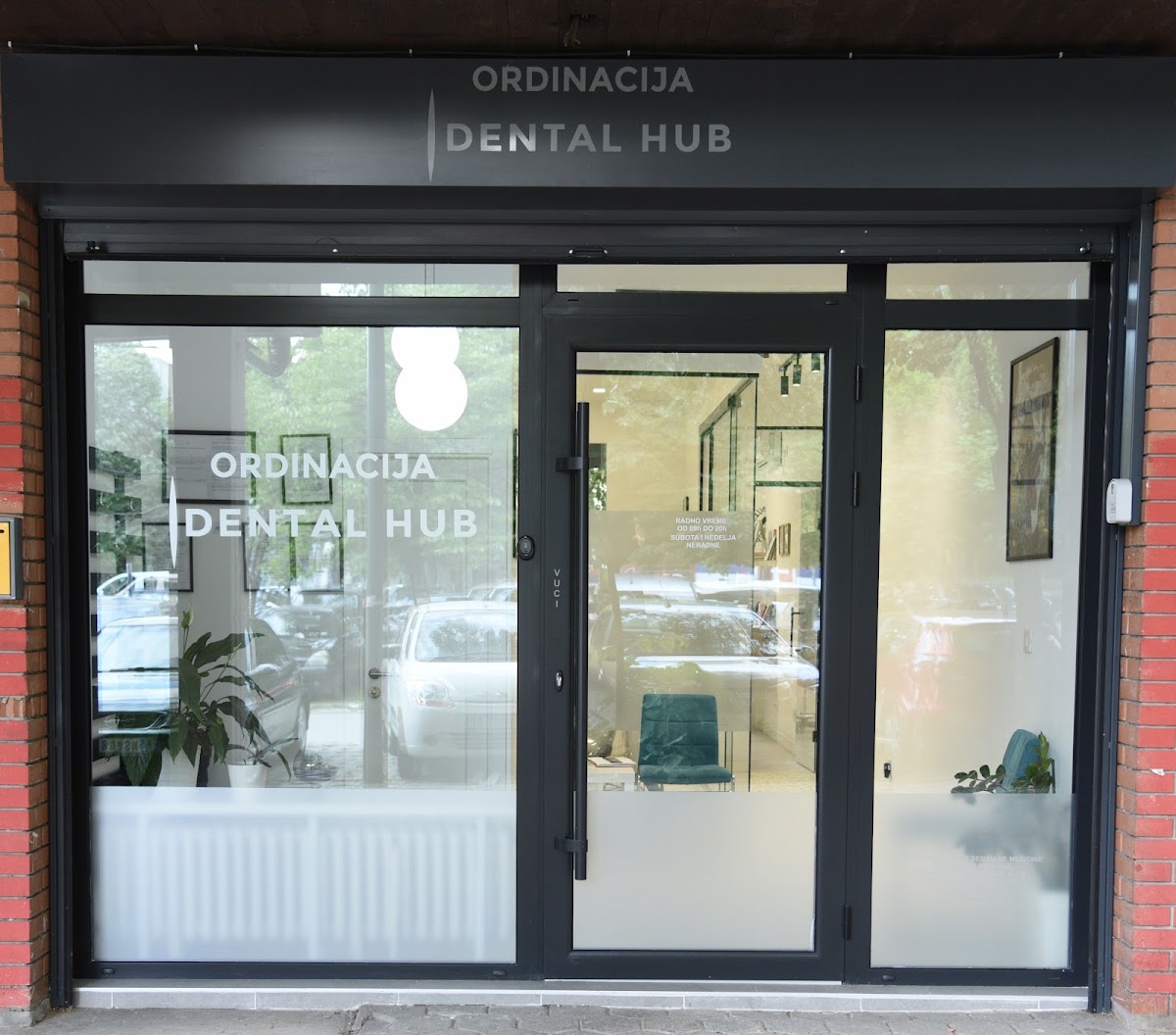 Dental Hub Stomatološka ordinacija - Zdravlje u Novom Sadu