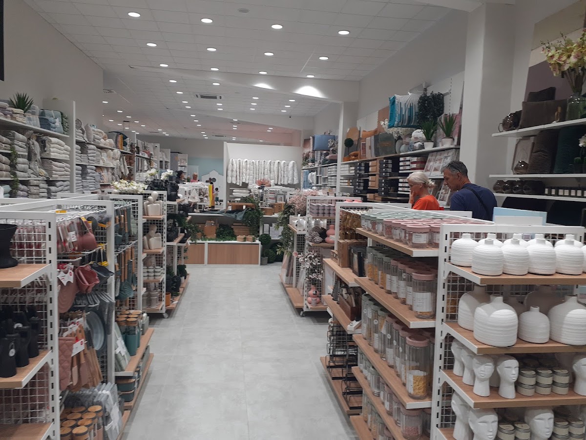 Apoteka BENU RODA Novo naselje - Zdravlje u Novom Sadu