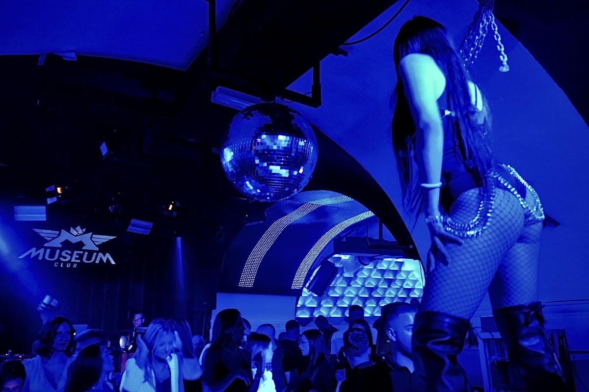Klub "Muzej" - Noćni život u Novom Sadu