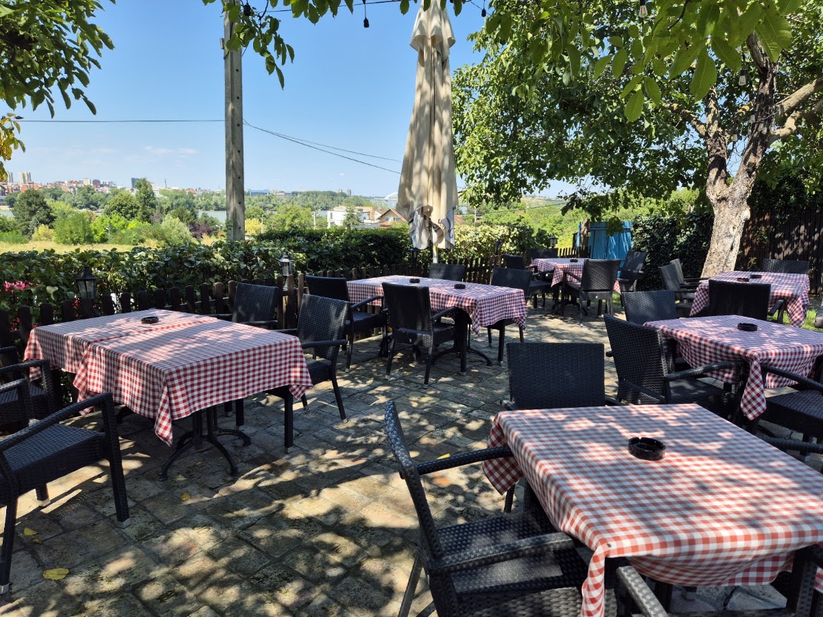 Kafana Tako je suđeno - Noćni život u Novom Sadu