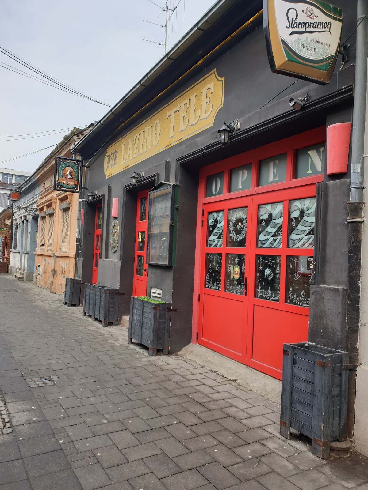 Lazino Tele - Noćni život u Novom Sadu