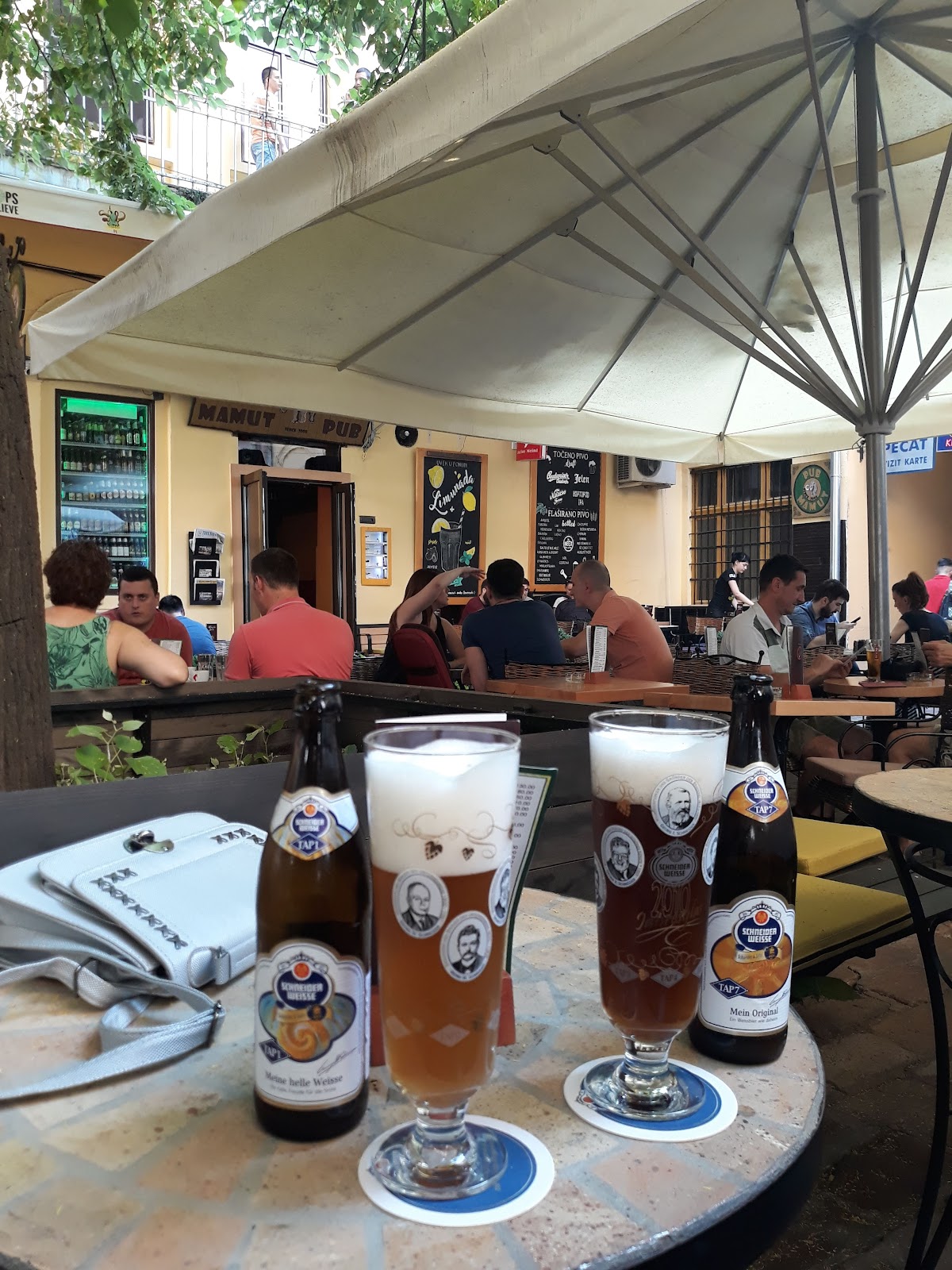 Mamut Pub - Noćni život u Novom Sadu