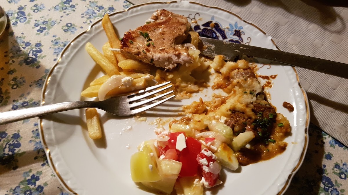 PIVNICA TATA-BRADA - Noćni život u Novom Sadu