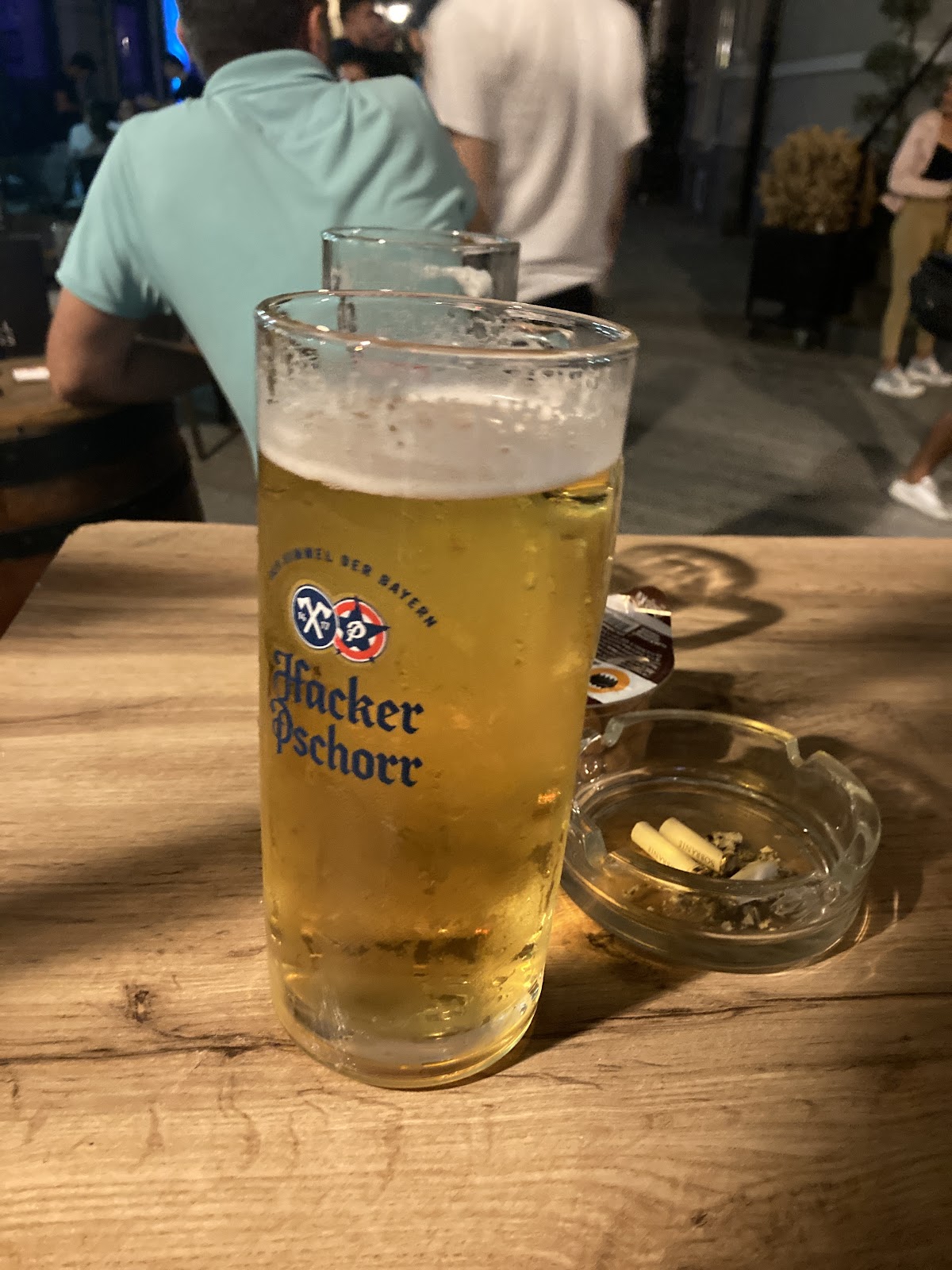 PIVNICA TATA-BRADA - Noćni život u Novom Sadu