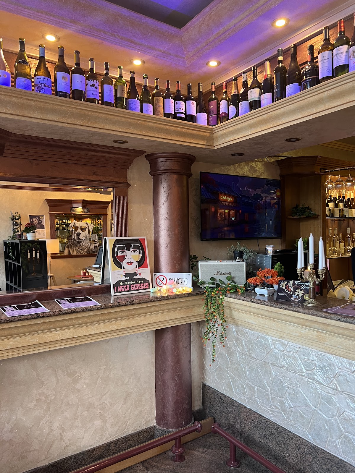 Candelabra Wine & Gastro Bar - Noćni život u Novom Sadu