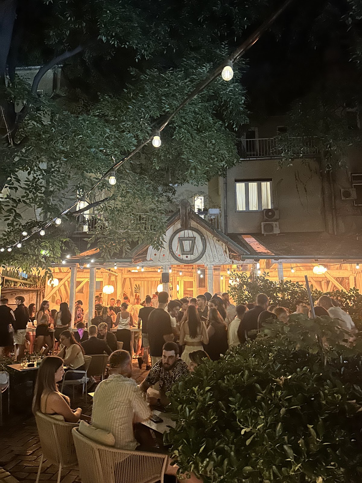 Shootiranje Cocktail Garden - Noćni život u Novom Sadu