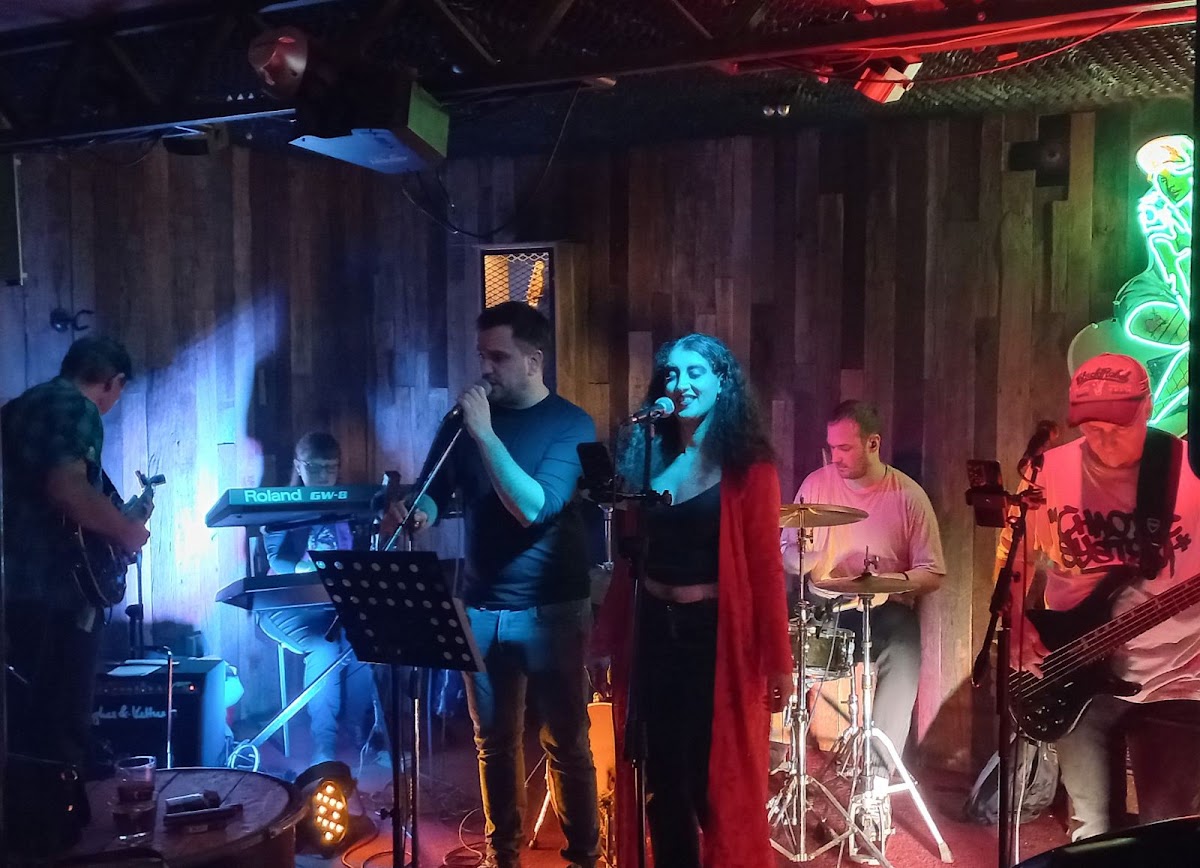 Rebel Pub - Noćni život u Novom Sadu