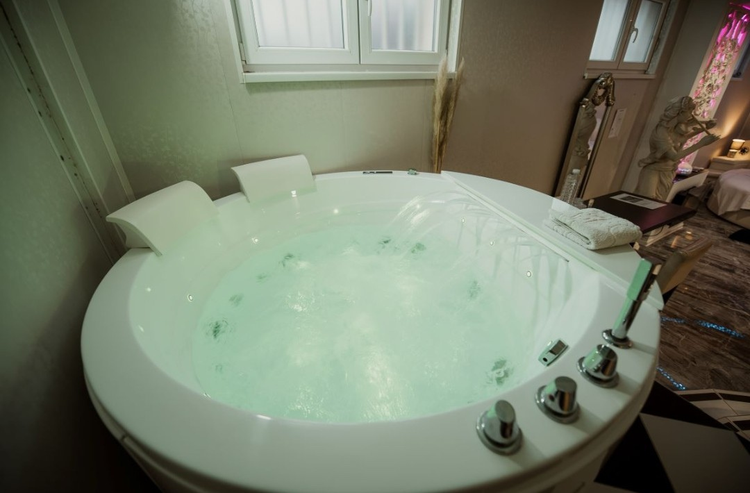SPA Lux apartmani Diamond & Premier - Hoteli u Novom Sadu