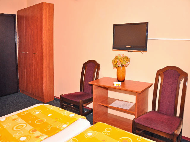 Jet Set Novi Sad - sobe, prenoćište, polupansion, pansion, smeštaj - Hoteli u Novom Sadu