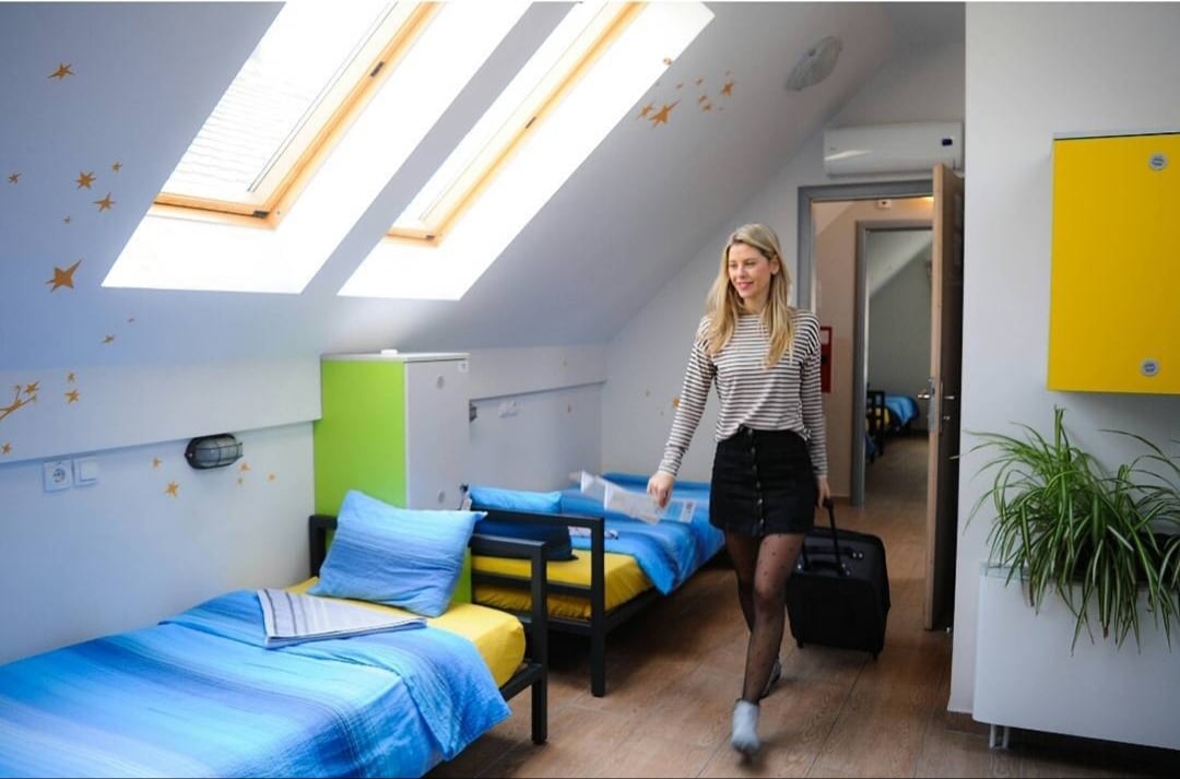 Varad In hostel - Hoteli u Novom Sadu