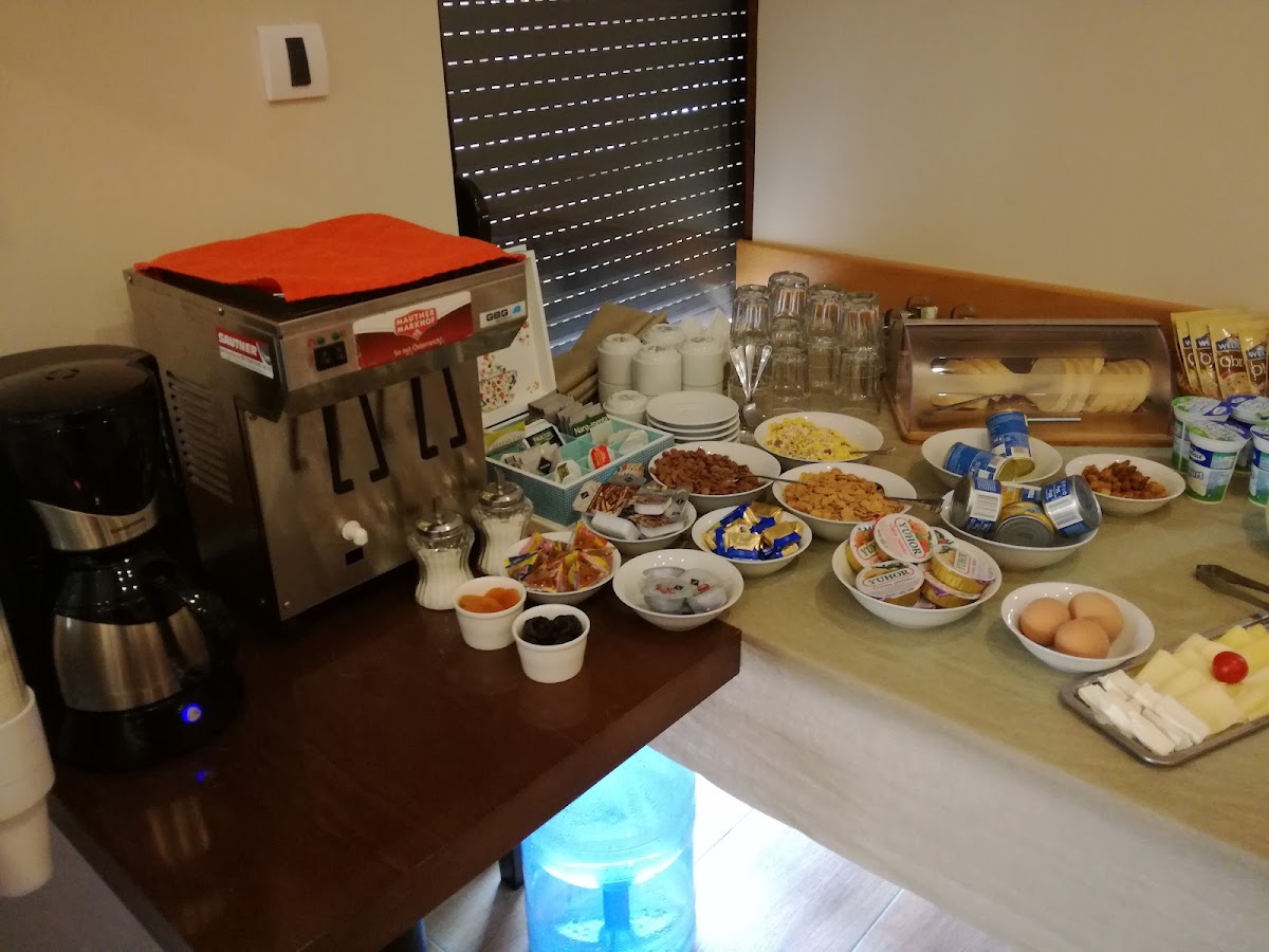 Smeštaj “Čot” doo - Hoteli u Novom Sadu