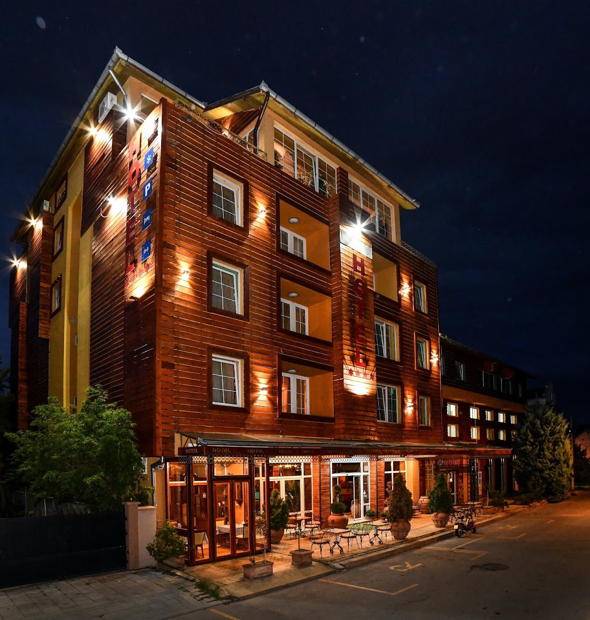 Hotel Gymnas - Hoteli u Novom Sadu