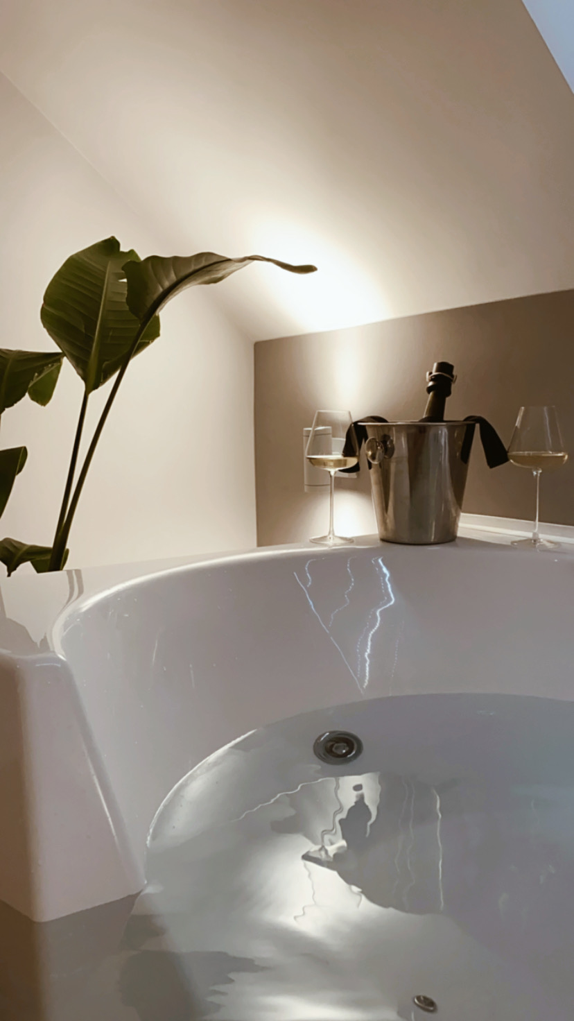 Korpa Deli Rooms SPA - Hoteli u Novom Sadu