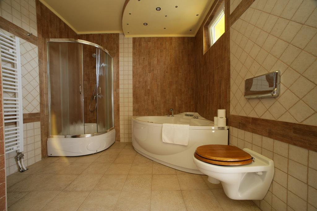 Hotel Garson Lux - Hoteli u Novom Sadu