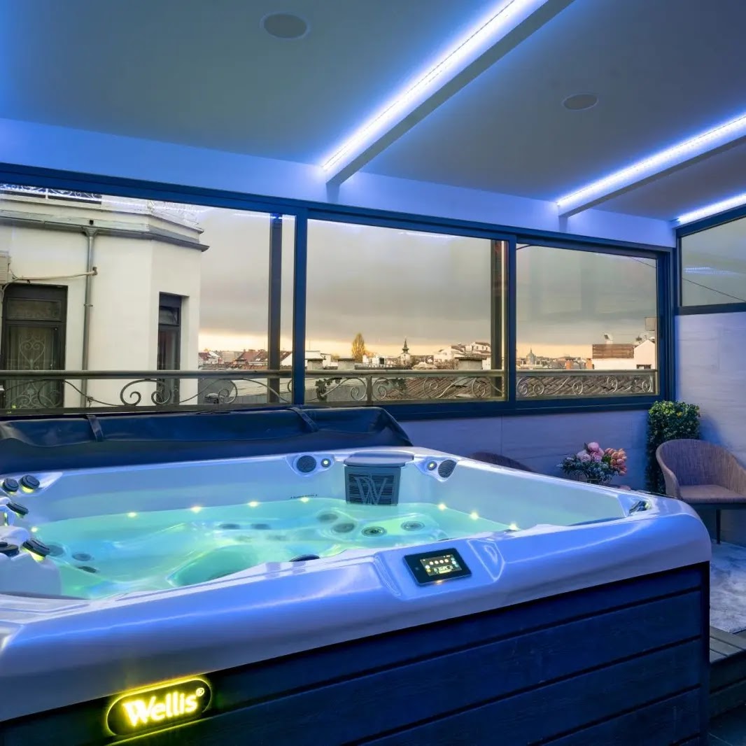 Queen Palace Hotel - Hoteli u Novom Sadu