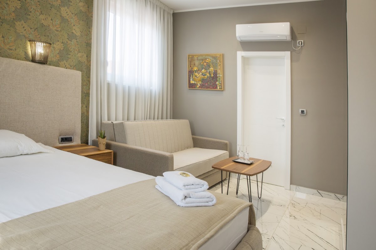 BOUTIQUE HOTEL ARTA - Hoteli u Novom Sadu