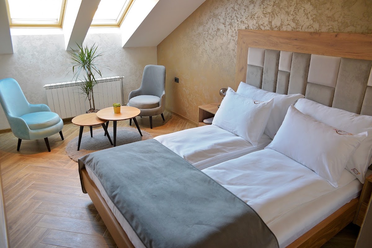 CORSO ROOMS - Hoteli u Novom Sadu
