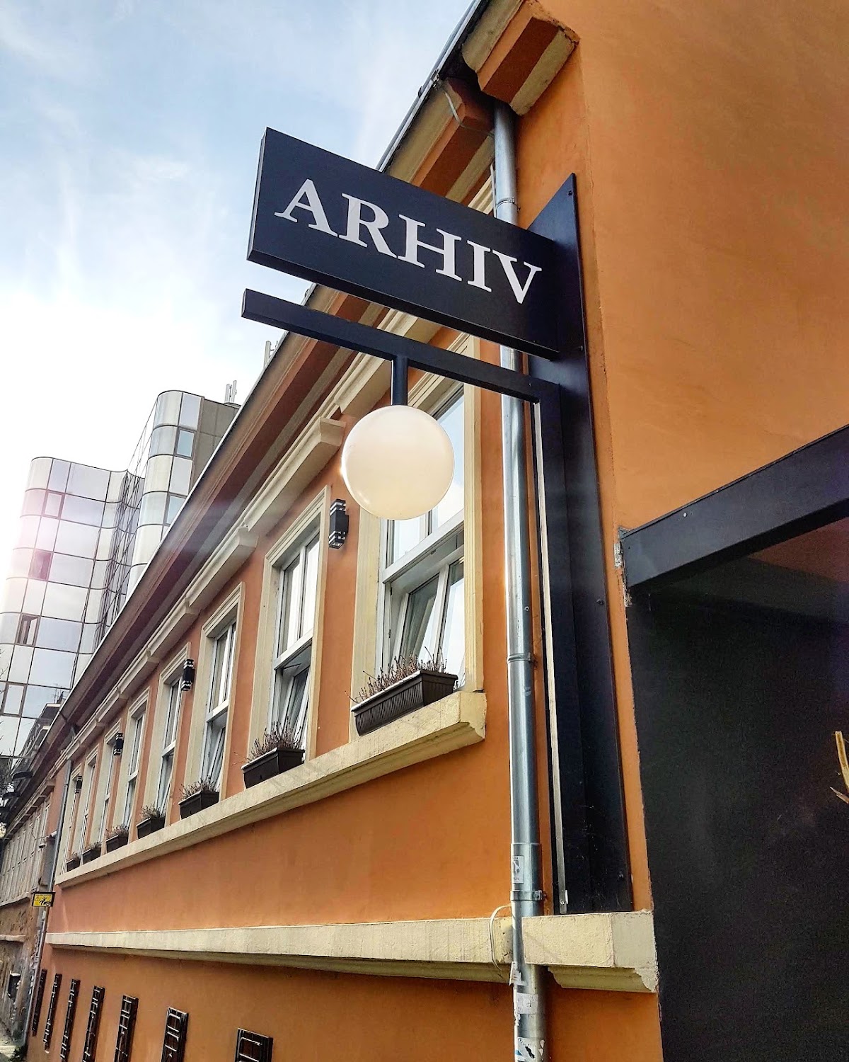Hotel Arhiv - Hoteli u Novom Sadu