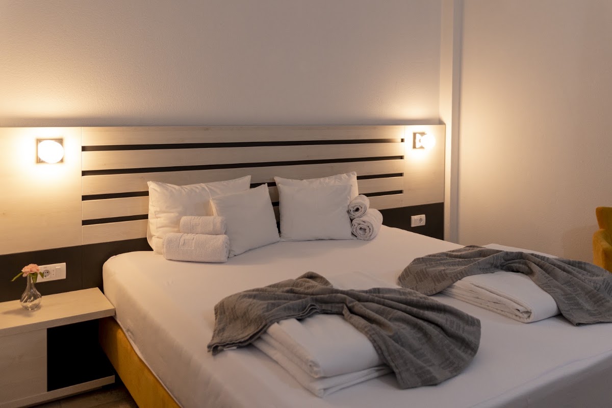 Garni hotel 11tica DM - Hoteli u Novom Sadu
