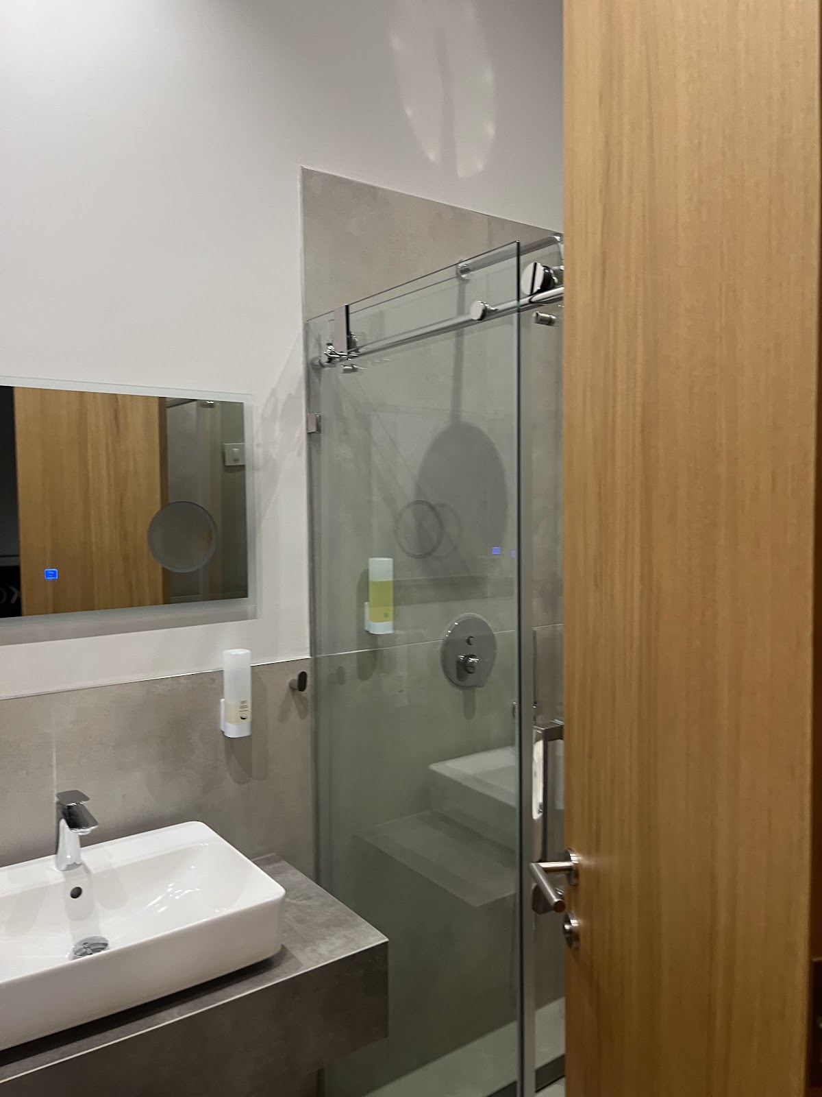 Kombinat Rooms City Center - Hoteli u Novom Sadu