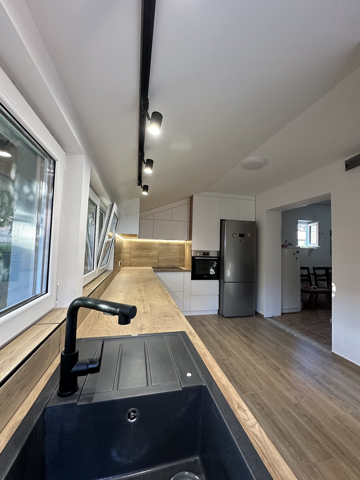 Električar Novi Sad - EVOM Električar - Zanati u Novom Sadu