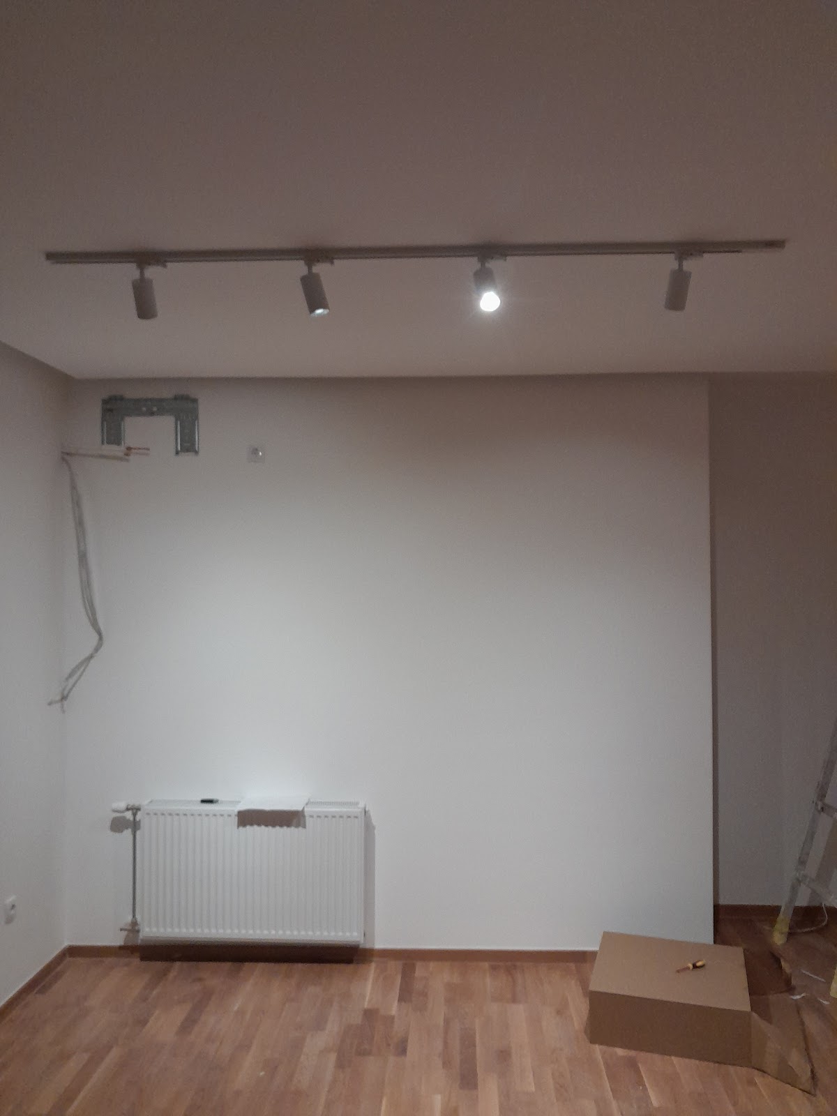 Milutin-Elektro Električar Novi Sad - Zanati u Novom Sadu