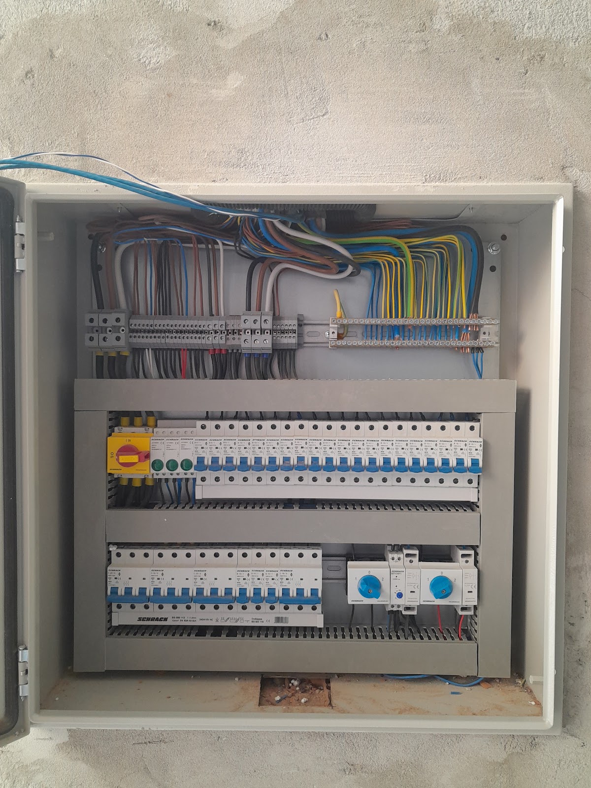 Milutin-Elektro Električar Novi Sad - Zanati u Novom Sadu
