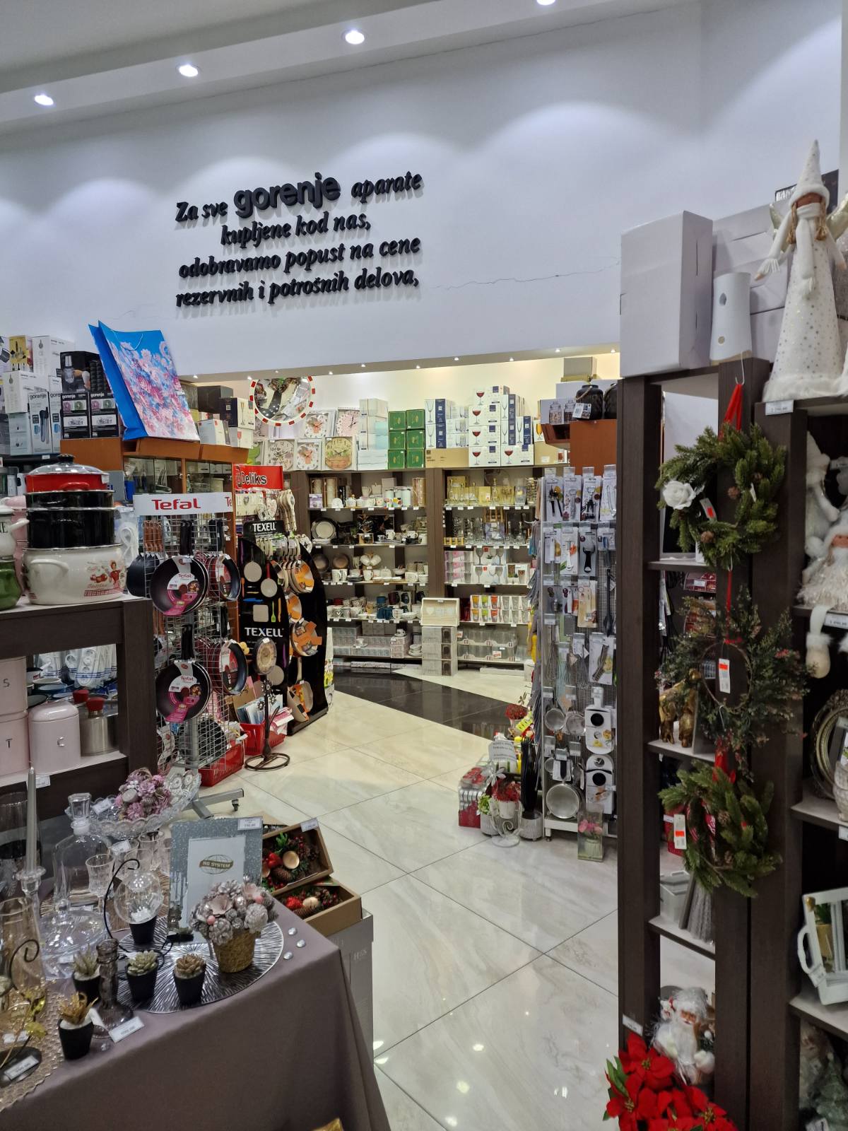 Deliks Shop - Zanati u Novom Sadu