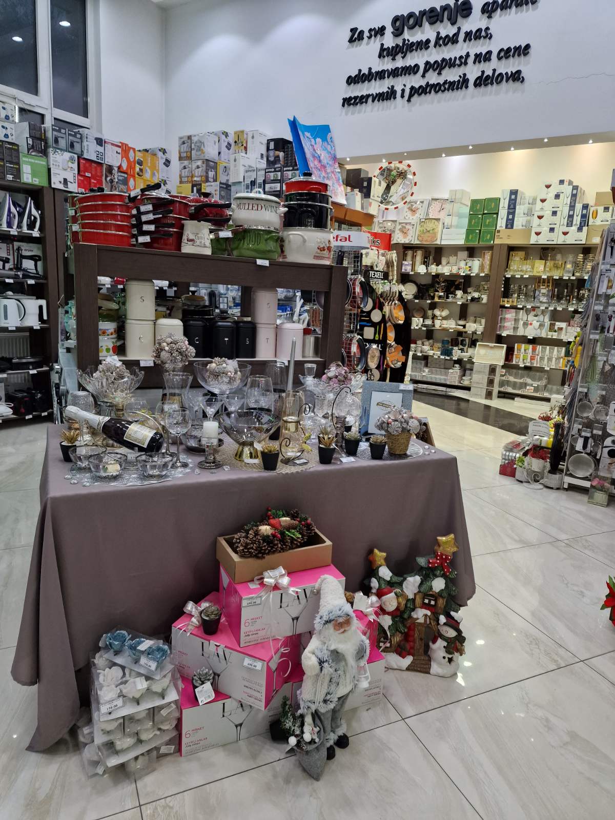 Deliks Shop - Zanati u Novom Sadu