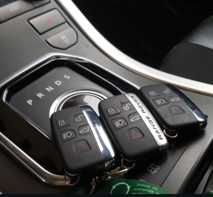 Ključar Novi Sad - Auto ključevi - Kodirani ključevi - Bravar Novi Sad - Zanati u Novom Sadu